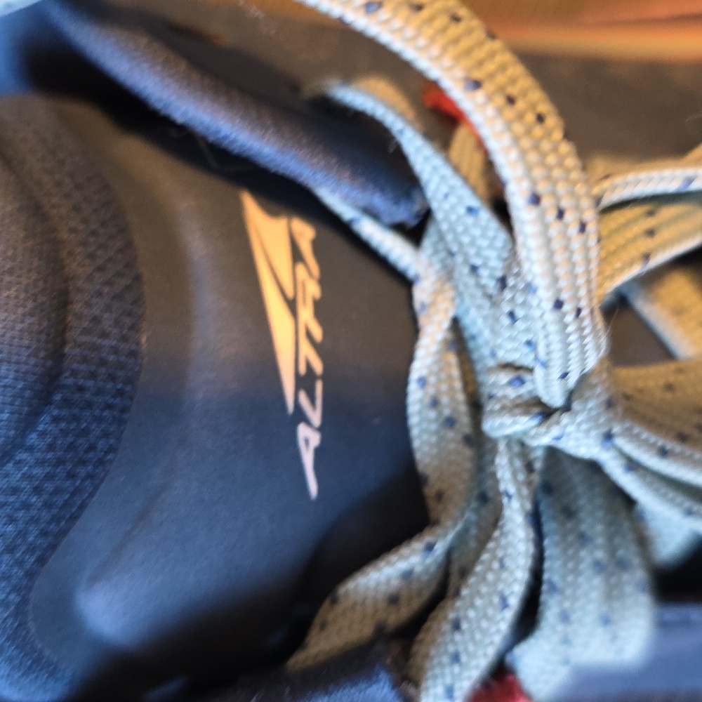 Altra Blue and Pink Running Shoes - Picture 2 of 4